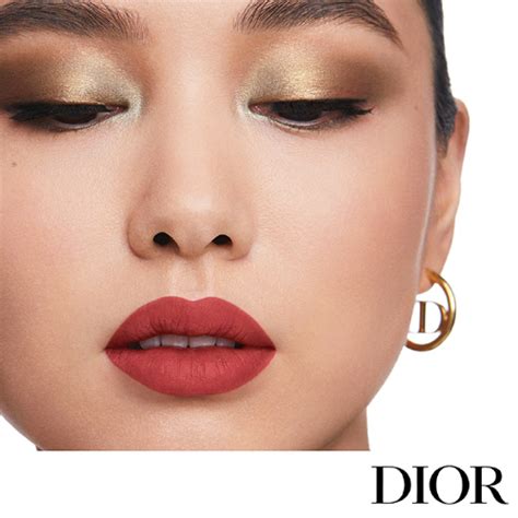 Dior Beauty Services Online .